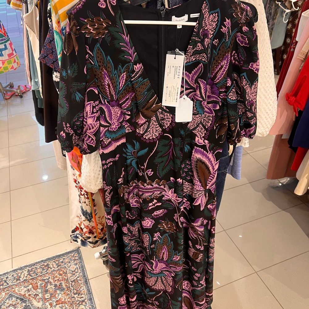 Rhode Floral Puff-Sleeve V-Neck Midi Dress - Black & Purple - Picture 5 of 5